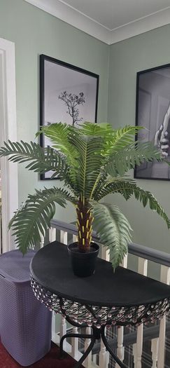 artificial palm (pot not included)