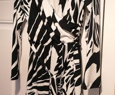 dress riverisland size 10 elasticated waist at back    fit also size  12  lovely comfortable fit