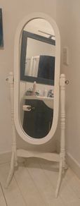 standing mirror