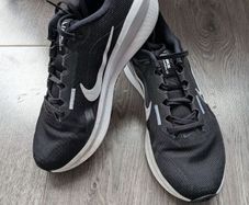 Nike Size 6 Downshifter 13