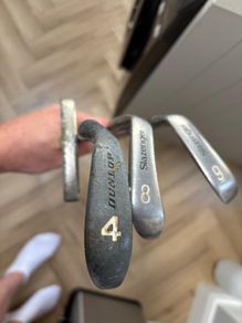 4 Golf Clubs