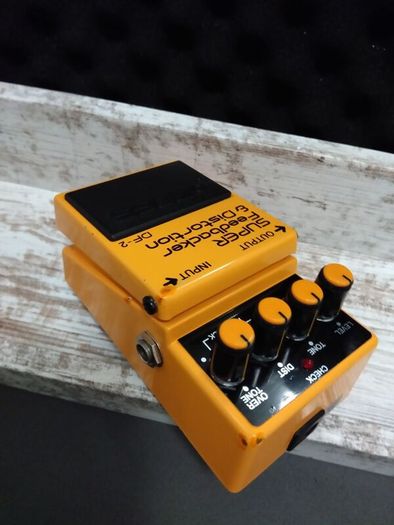 BOSS DF-2 - Super Feedbacker and Distortion (MIJ, Black Label, ACA12V, 1986)