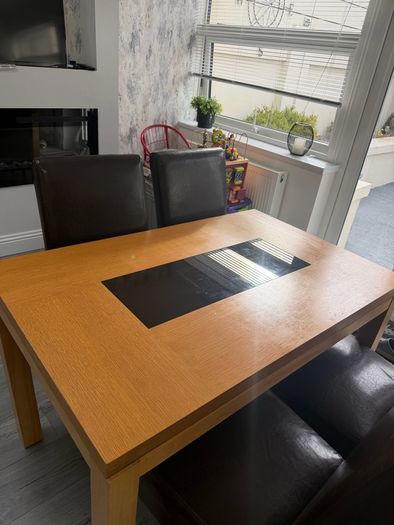 Kitchen table