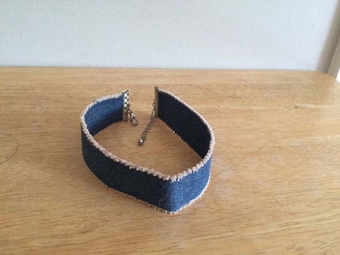 Choker Necklace