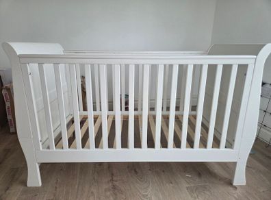 Mamas and Papas sleigh cot / toddler bed