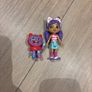Gabbys dolls house bus with figures Image 2