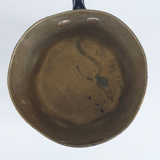 Brass heavy forged cooking pot antique