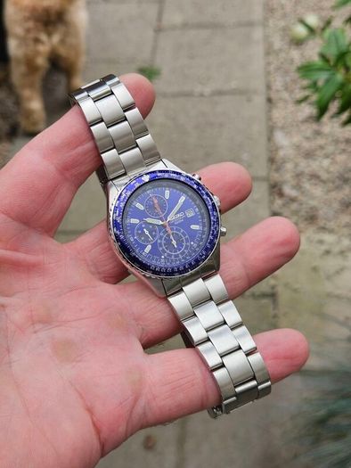 Watch Seiko Pilot Chronograph.