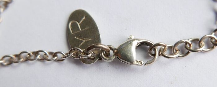 Vintage 925 Sterling Silver Bracelet with Twisted Circle Charm
