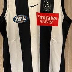 AFL mens Collingwood jersey large