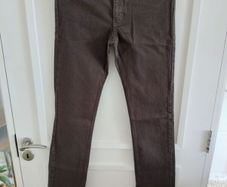 Zara cotton denim brown jeans 24 inch waist and 32 inch leg in very good condition see last two photos for exact measurements FREE STANDARD POSTAGE INCLUDED