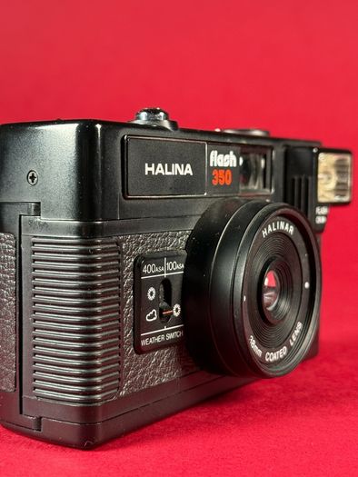 Halina Flash 350 film camera
