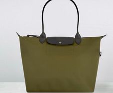 Longchamp