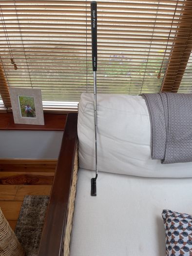 Scotty Cameron Circa 62 No 2 by Titleist putter.
