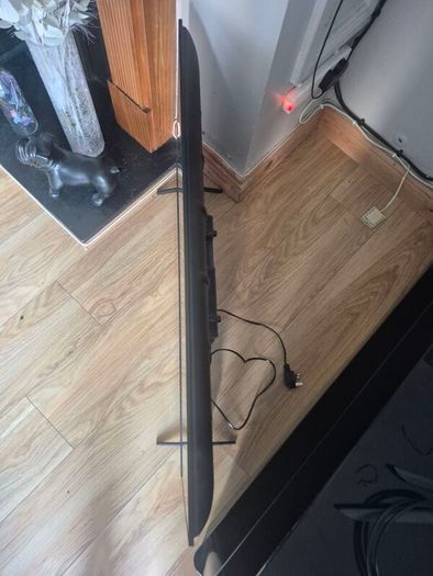 Sharp 40" smart tv perfect condition
