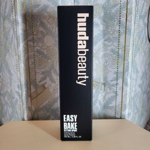 Huda BeautyEasy Bake Setting Spray 100ml