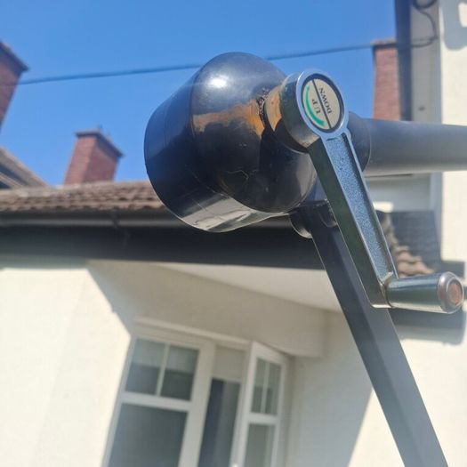parasol cantilever (broken)