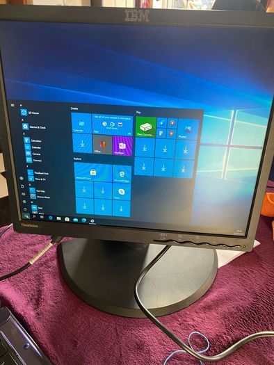 Sony Vaio i3 processor Laptop for sale + 17" Lcd Monitor
