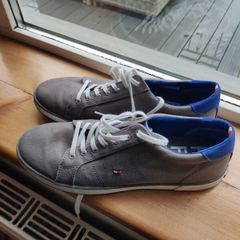Tommy Hilfiger Shoes