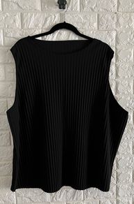 Plus Size Sleeveless Top