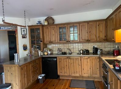 Kitchen cabinet doors