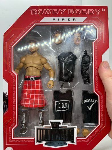 wwe WCW ultimate edition Rowdy Rody Piper action figure