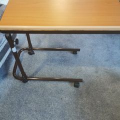 For sale   Tray with wheels