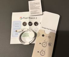 Original Pixel Watch 3 Charging Dock  Brand New Sealed  ,Watch is Faulty so selling the cable