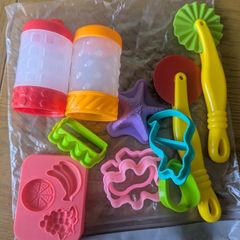 play doh moulds and cutters