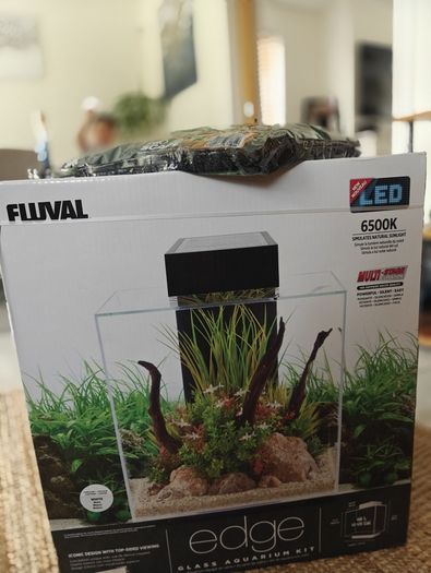 Fluval edge 2.0 46L aquarium
