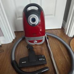 miele cat&dog vacuum cleaner