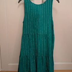 Sezane 100% silk green dress