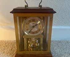 vintage Daniel Dakota Quartz Westminster Chime Mantle Clock