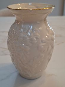 belleek vase