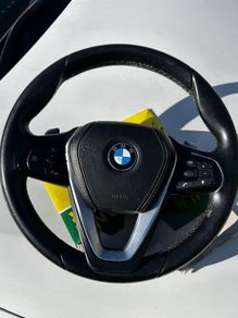 BMW G30 steering wheel