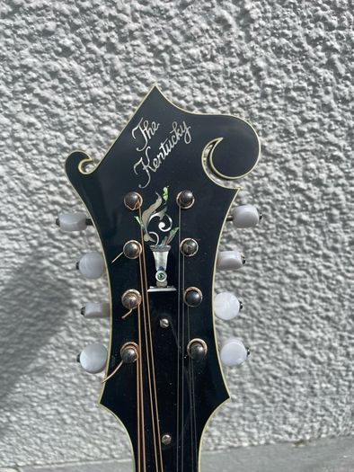 Kentucky KM 1000 Master Model Mandolin