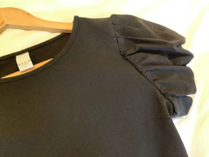 Stunning fit black elegant dress Vila 12