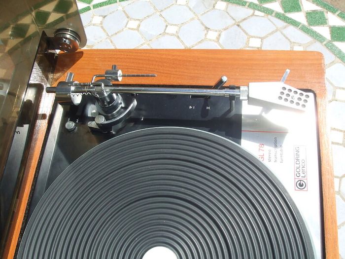 Goldring Lenco GL78 Turntable, Shure cartridge (Refurbished)