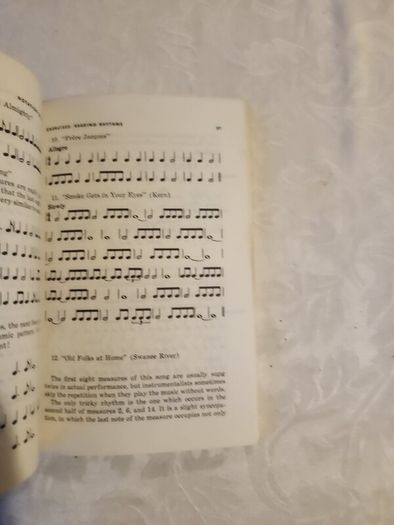 3 X Music Books Vintage For Sale. 1 X The Rudiments Of Harmony By G.a. Macfarren. Large Volume Hardback. 2 X Pianist's Handbook.  V1. By Franklin Peterson. Hardback In Good Condition.  3 X Learn To Read Music. By Howard Shanet. 1969 Paperback In Good Cond