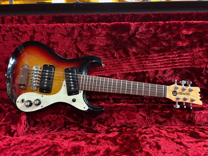 Mosrite Ventures Mini Sunburst 1990's
