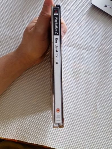 Resident Evil 4 Limited Edition PlayStation2 Ps2 Games Original