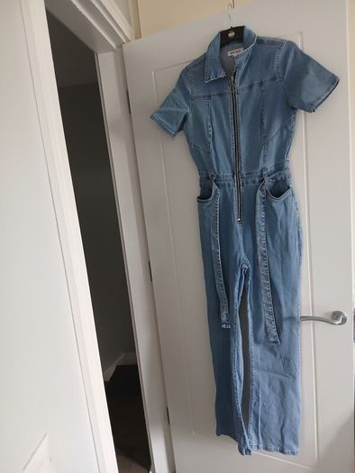 jumpsuit