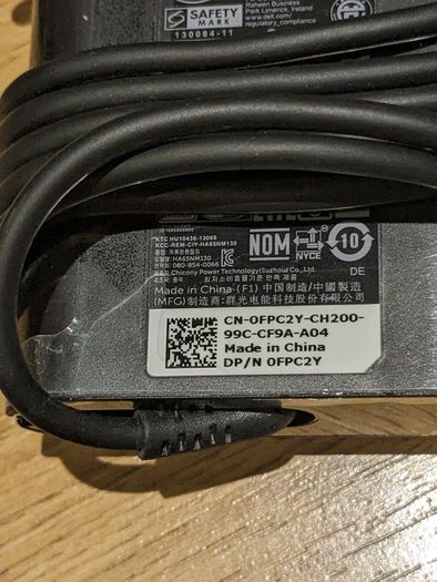 Dell 65W charger, 7.4x5.0 centerpin