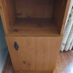Bedside table