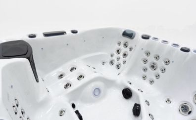 Fast Delivery New 6 Person Gecko Ruby 6 hot tub