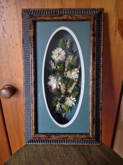 Vintage Irish Meadow and Oats Display