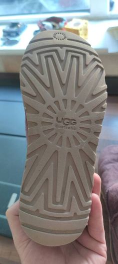 ladies UGG boots