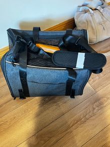 pet carrier