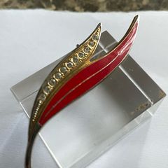 vintage brooch