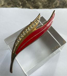 vintage brooch